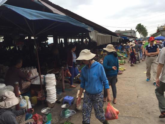 Mercato dei Vestiti di Hoi An